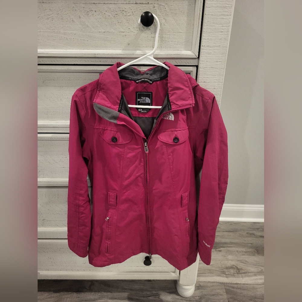 The North Face Women's Fuchsia Ski Jacket